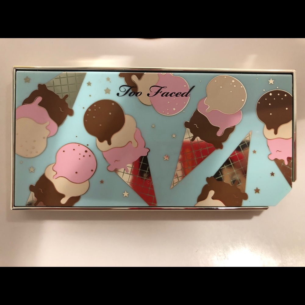 NEW!TOO FACED TRIPLE SCOOP HYPER REFLECT HIGHLIGHT